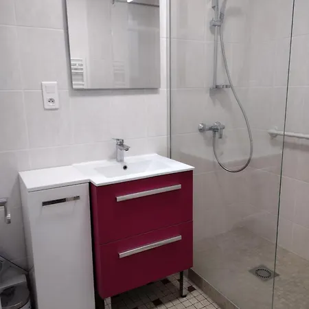 Maison De Plain Pied, Ouest, Jardin Clos *